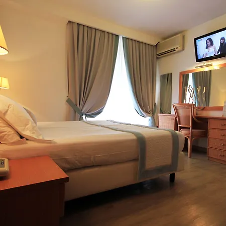 Hotel Raffaelli Park 4*