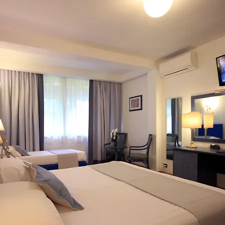 Hotel Raffaelli Park 4*