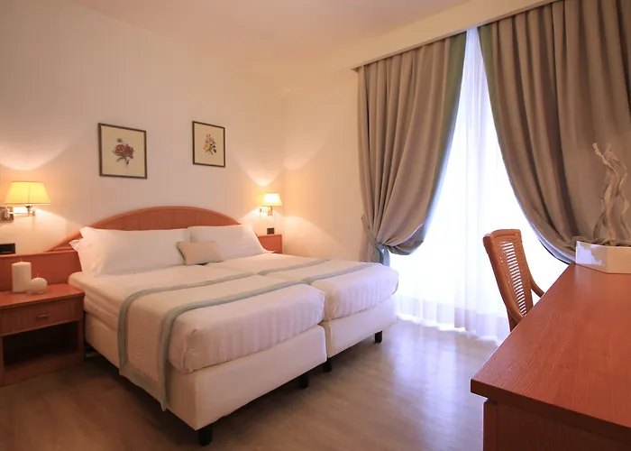 Hotel Raffaelli Park 4*