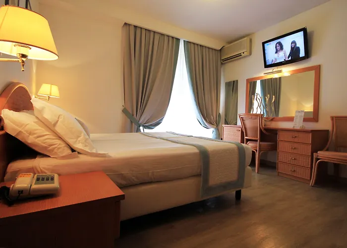 Hotel Raffaelli Park 4*