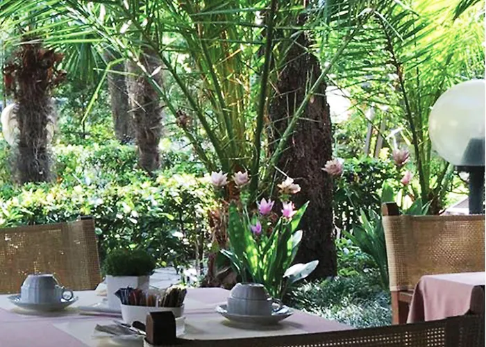 酒店 Raffaelli Park 马尔米堡